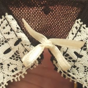 The Ashley Push Up Bra Black Cream Lace